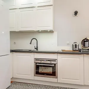 Nouvel De Caractere Et Climatise A La Joliette Apartment